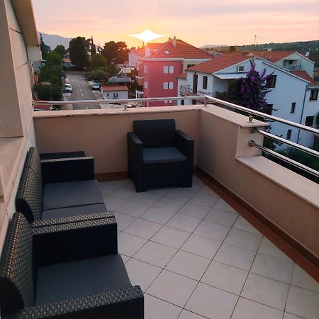 Peter&Zana Apartments Stari Grad  Esterno foto